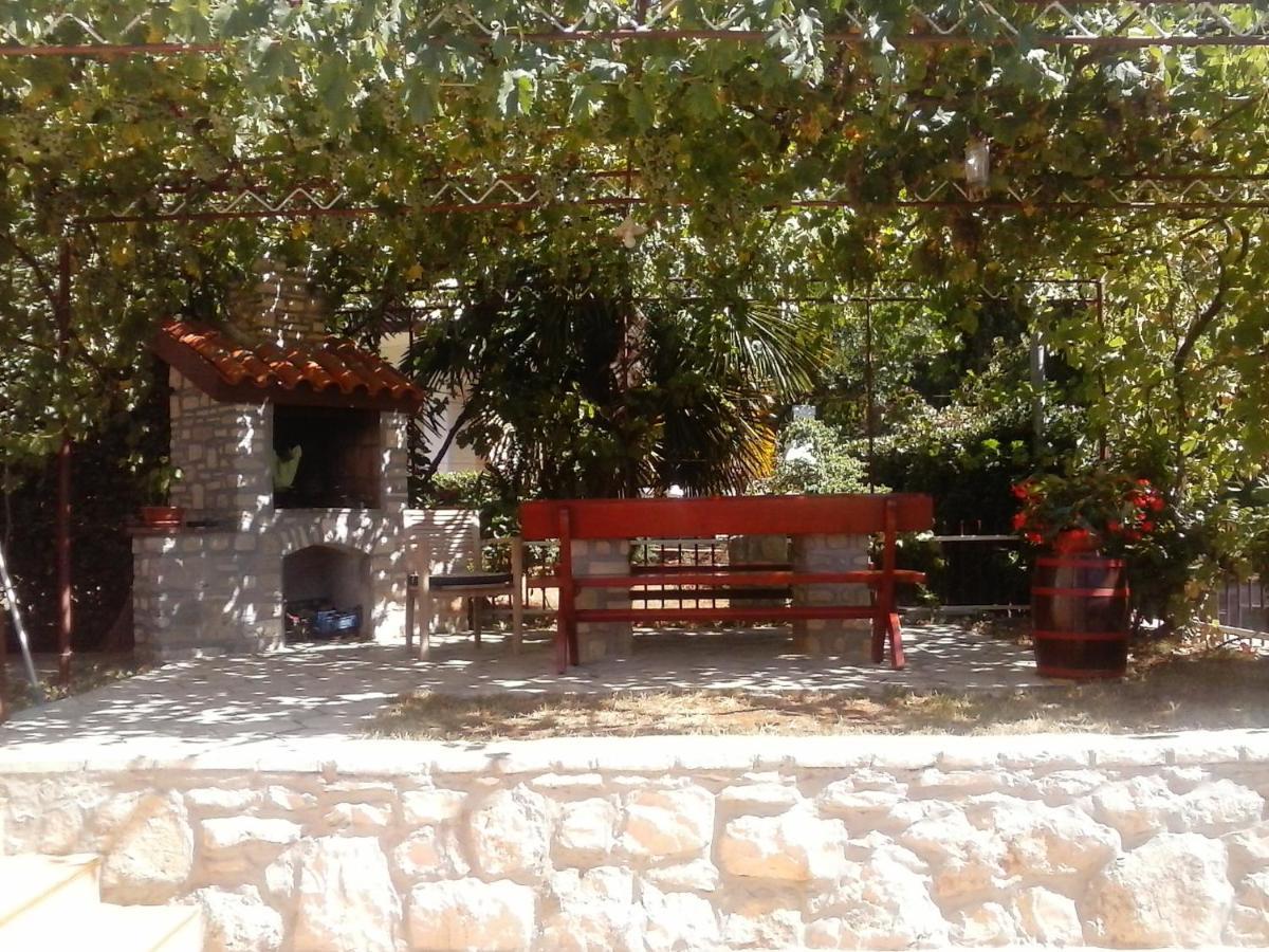 Appartamento Apartman Sole Karigador Esterno foto